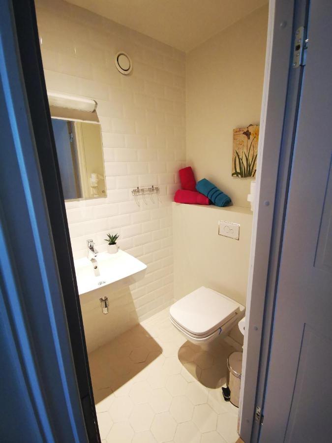 Rotermanni Mere Apartment 塔林 外观 照片